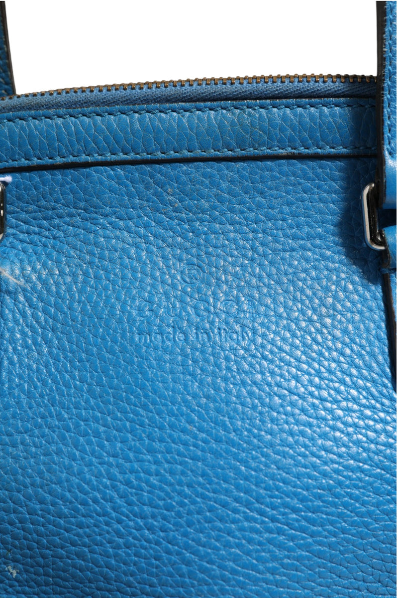 Gucci Blue Leather Dome Handbag - Elegant & Timeless