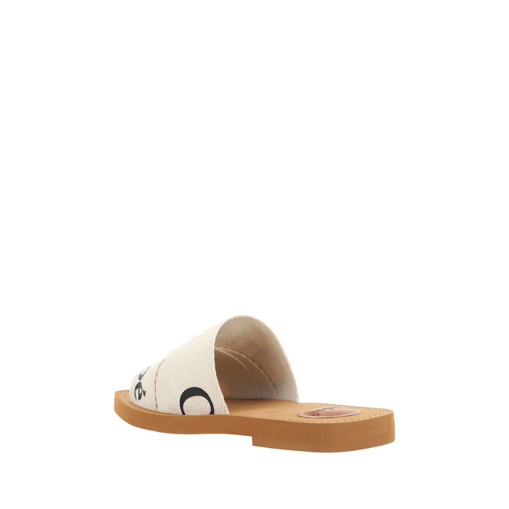 Chloé White Rubber Flat Sandals - Stylish Comfort for Summer