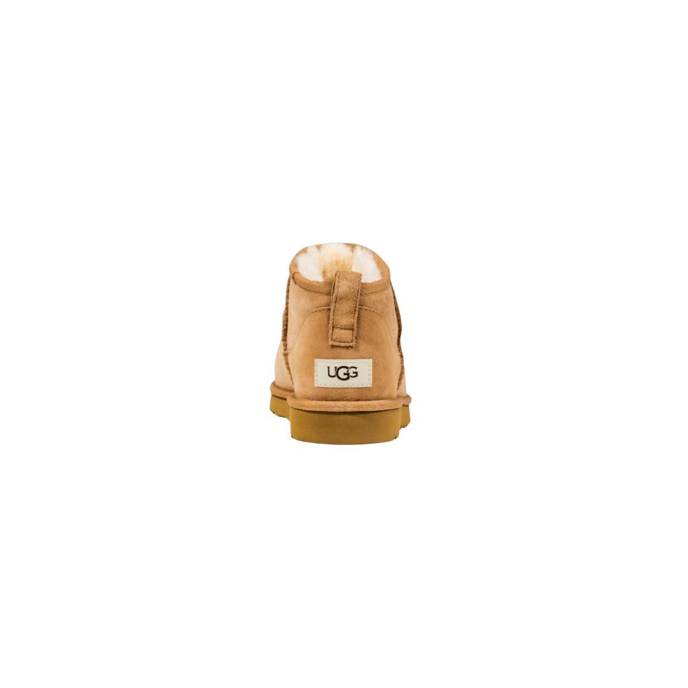 UGG M CLASSIC ULTRA MINI Beige Leather Ankle Boots for Men