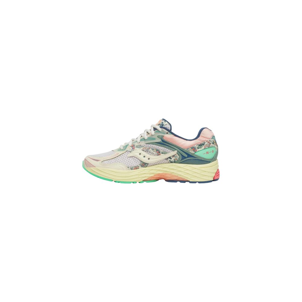 Saucony PROGRID OMNI 9 Beige Synthetic Athletic Sneakers