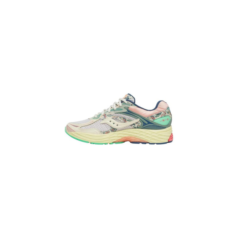 Saucony PROGRID OMNI 9 Beige Synthetic Athletic Sneakers for Women