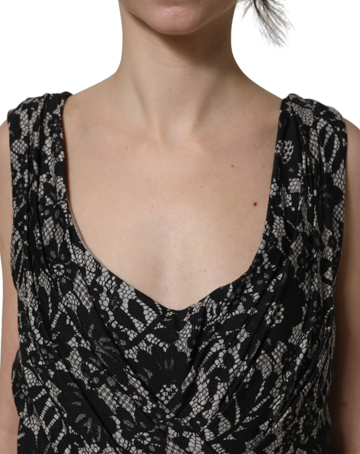 Dolce & Gabbana Black and White Floral Lace Sleeveless Midi Dress
