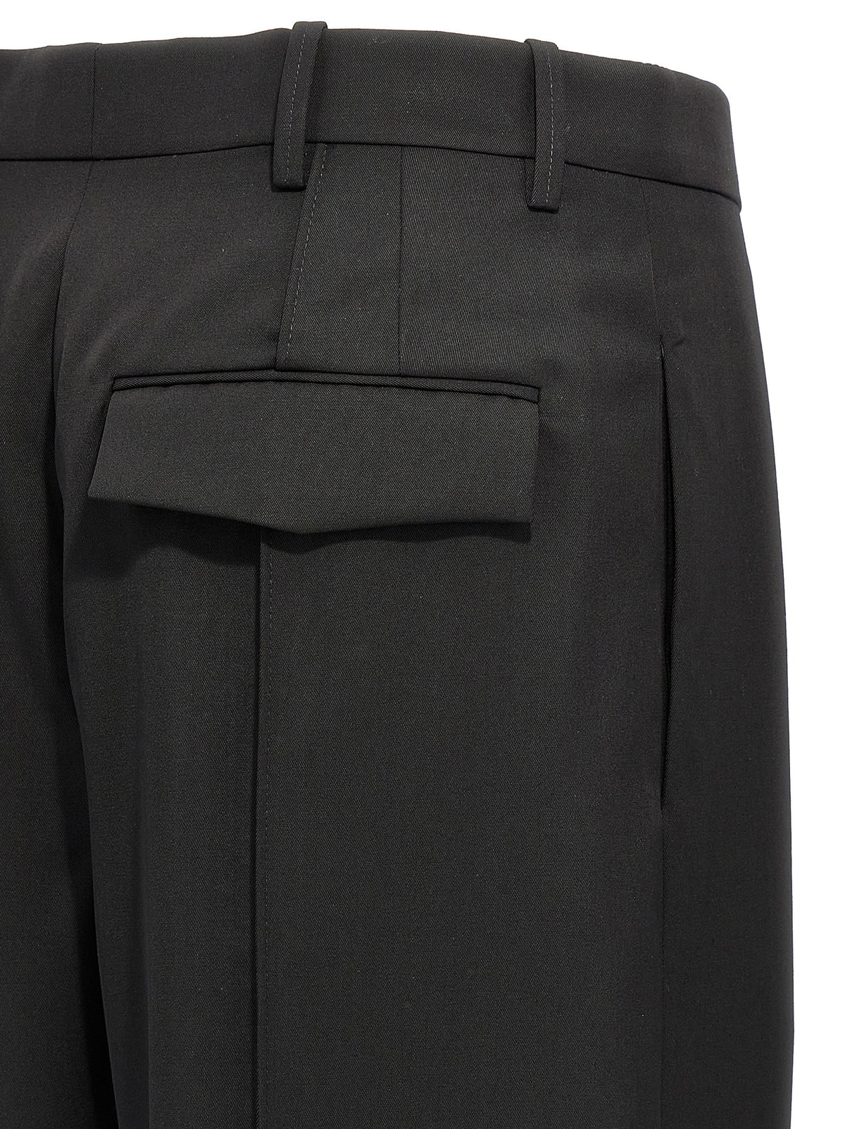 Pantalon décontracté en laine noire Wardrobe.Nyc