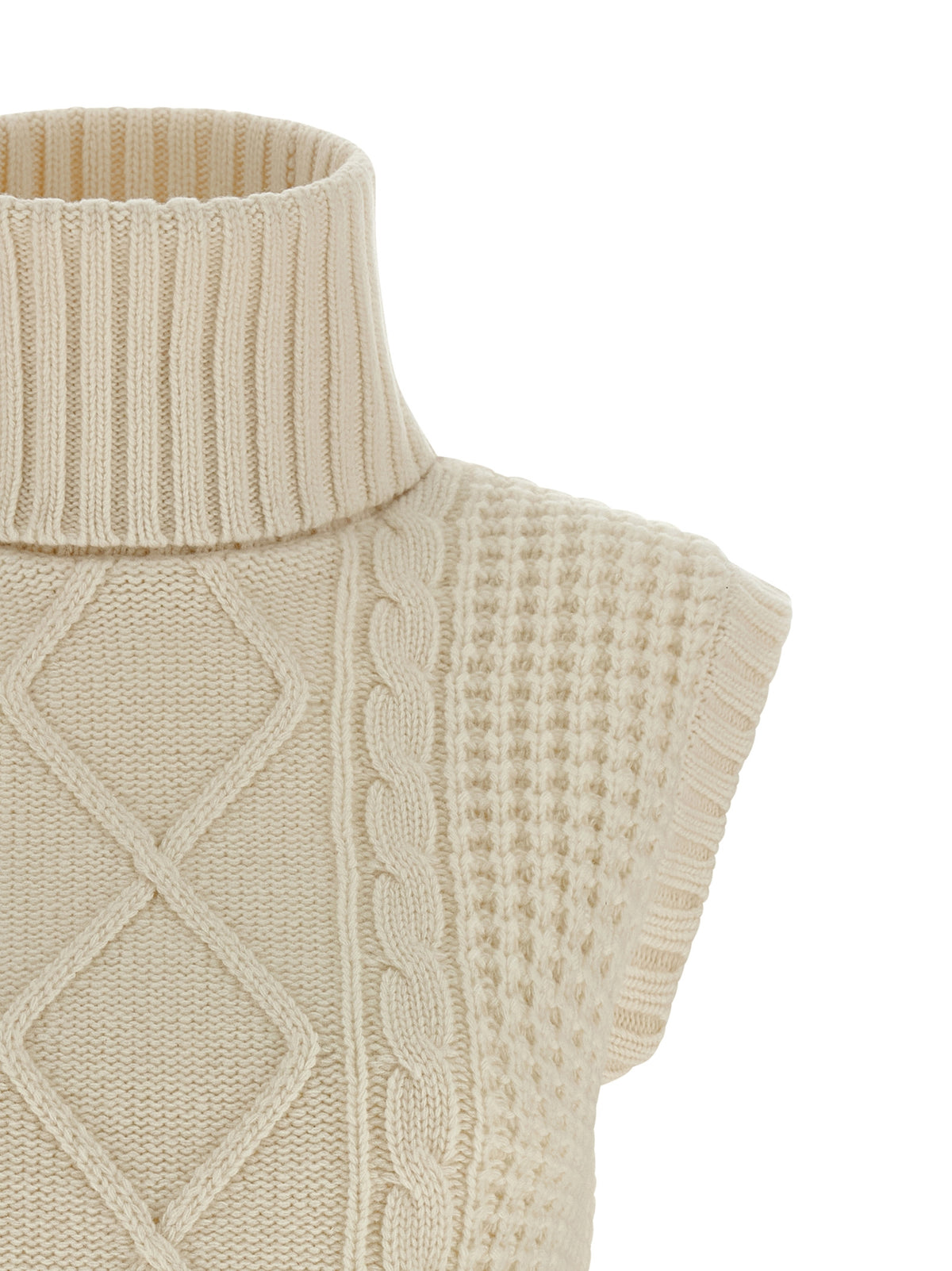 PERFECT MOMENT White Merino Wool Sleeveless Jacket