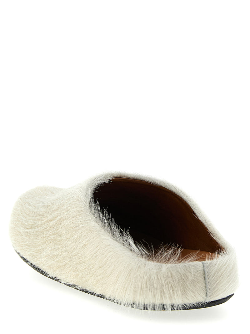 Mules en cuir de veau blanc Marni