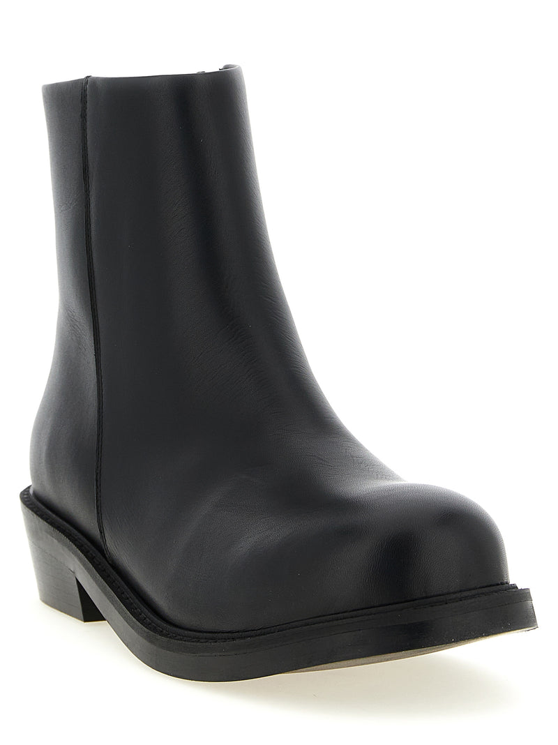 SÉFR Bottines en cuir de veau noir