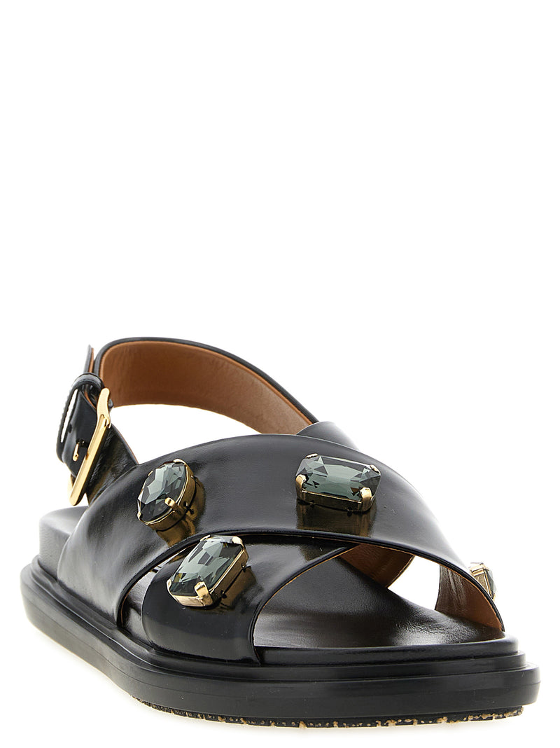 Sandales plates Marni en cuir d'agneau noir