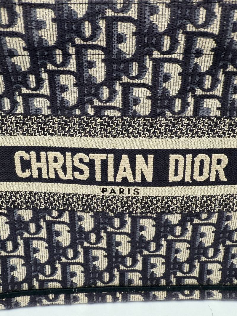 Dior DIOR Book Oblique Tote - Élégance et Style