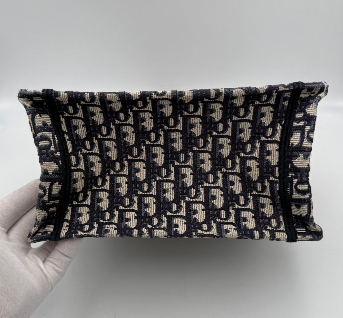 Dior DIOR Book Oblique Tote - Élégance et Style