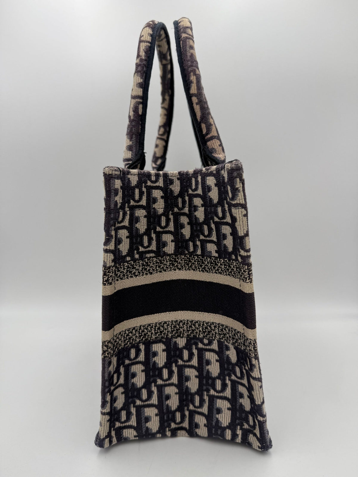 Dior DIOR Book Oblique Tote - Élégance et Style