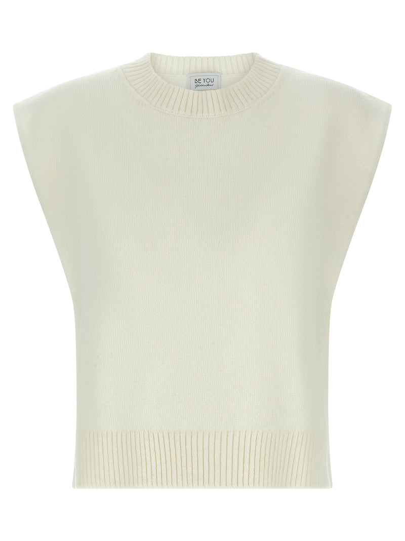 BE YOU White Cashmere Sleeveless Jacket