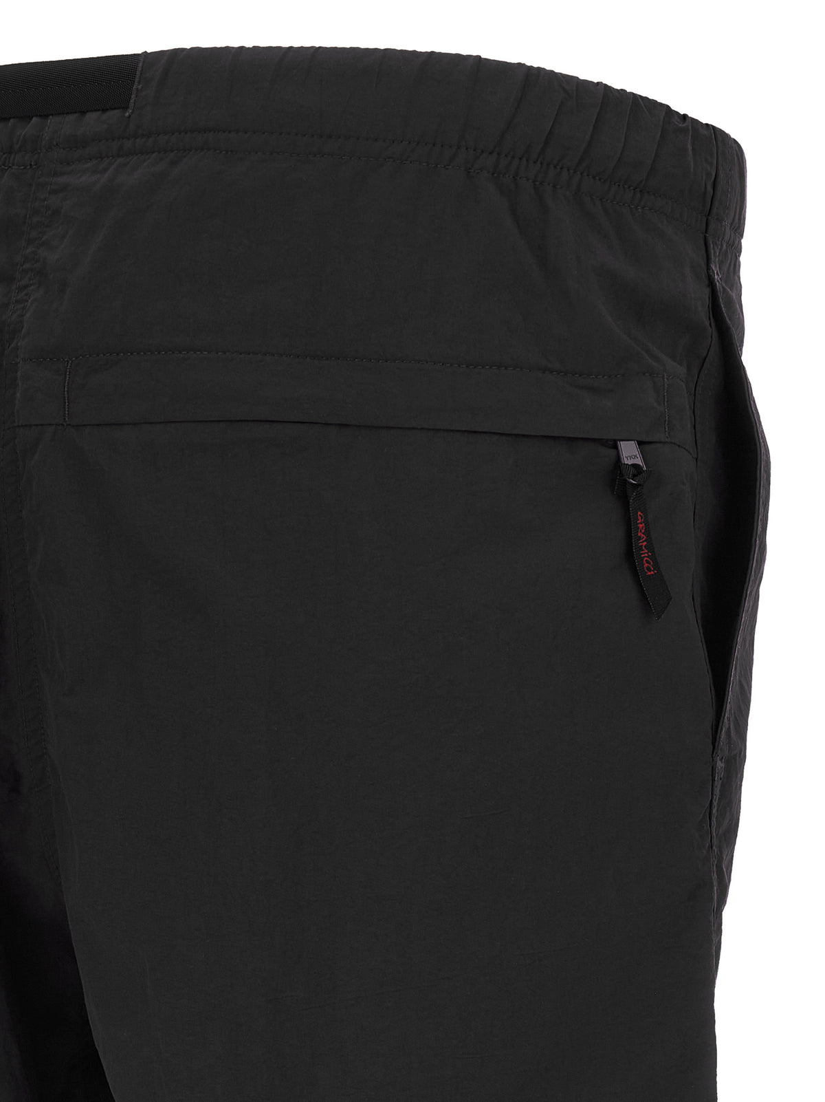 Shorts Bermudas Gramicci en nylon noir