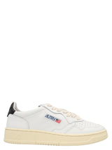 Baskets basses bicolores en cuir de vachette Autry
