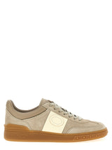Baskets basses Valentino Garavani en cuir de veau beige