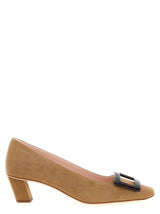 Escarpins mi-hauts Roger Vivier en chèvre beige