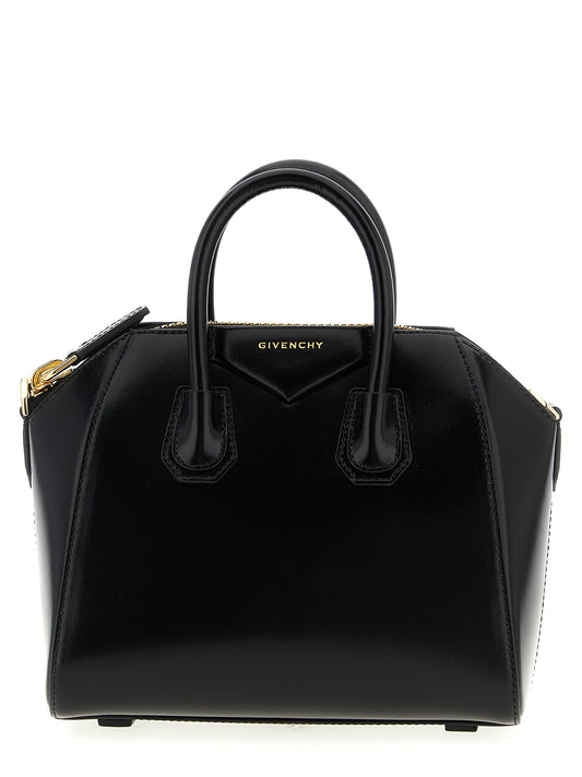 Sac à main Givenchy en cuir de veau noir