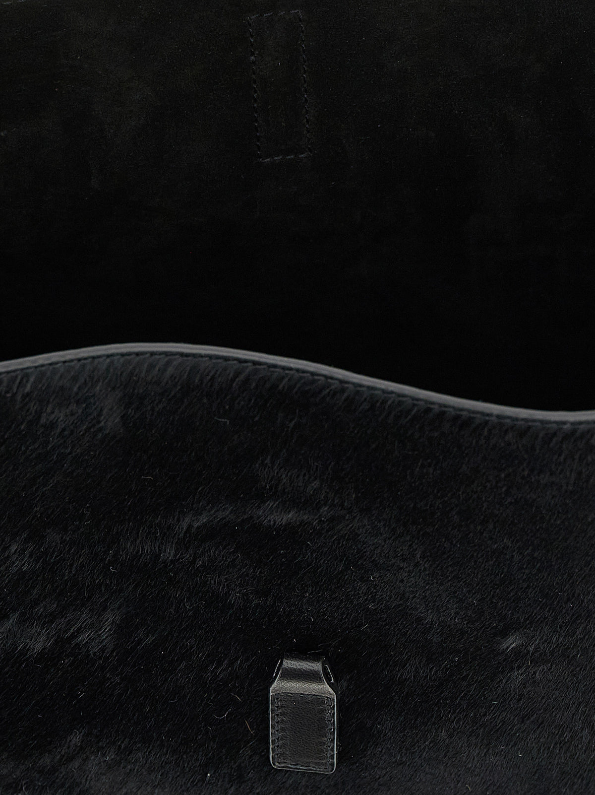 Saint Laurent Le 5 à 7 Black Calfskin Shoulder Bag