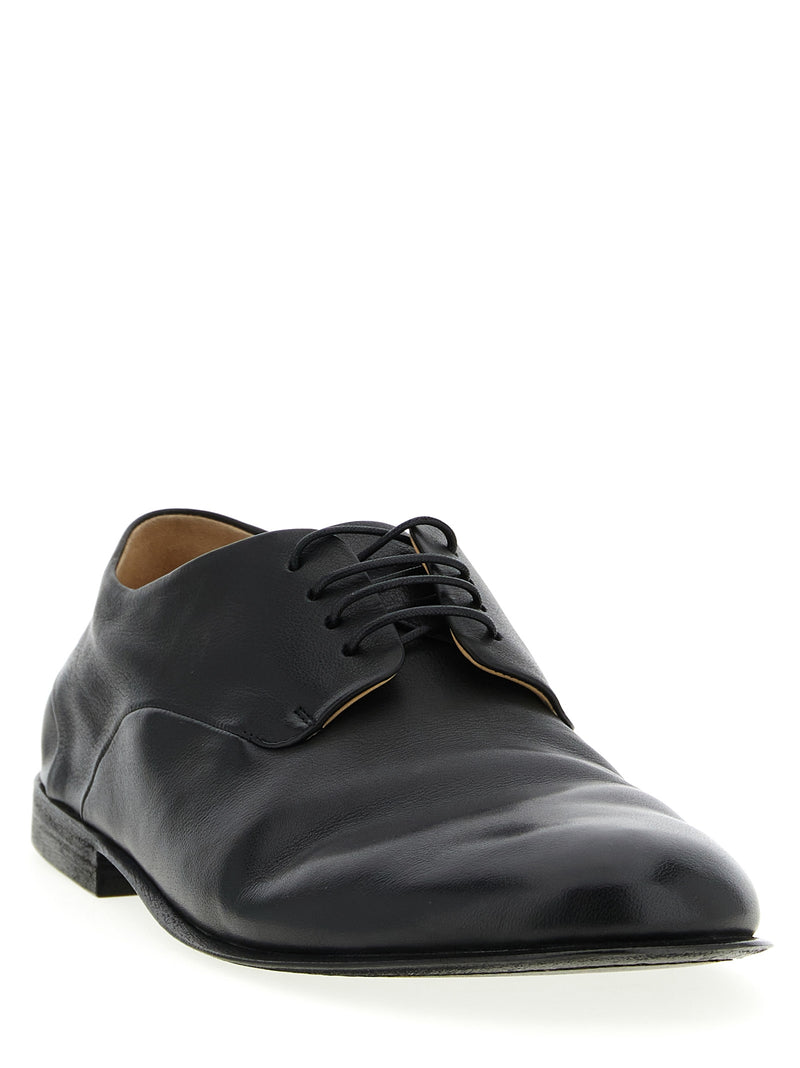 Richelieus et Derbys en veau noir Marsell