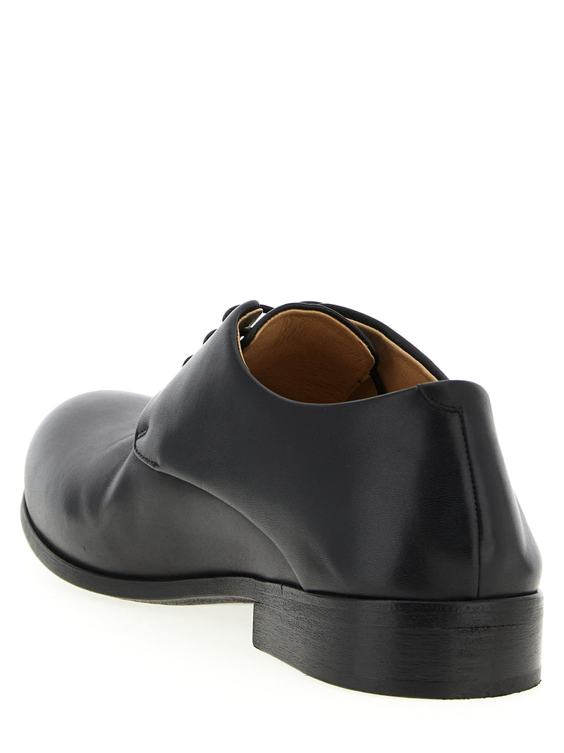 Richelieus et Derbys en veau noir Marsell