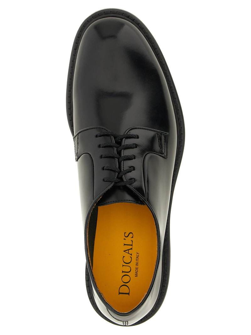 Richelieu et Derbies Doucal's en cuir de veau noir