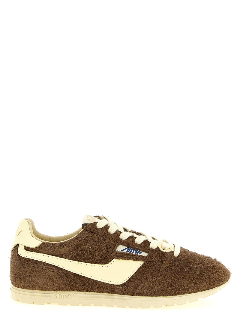 Baskets de sport Autry en cuir de vachette marron
