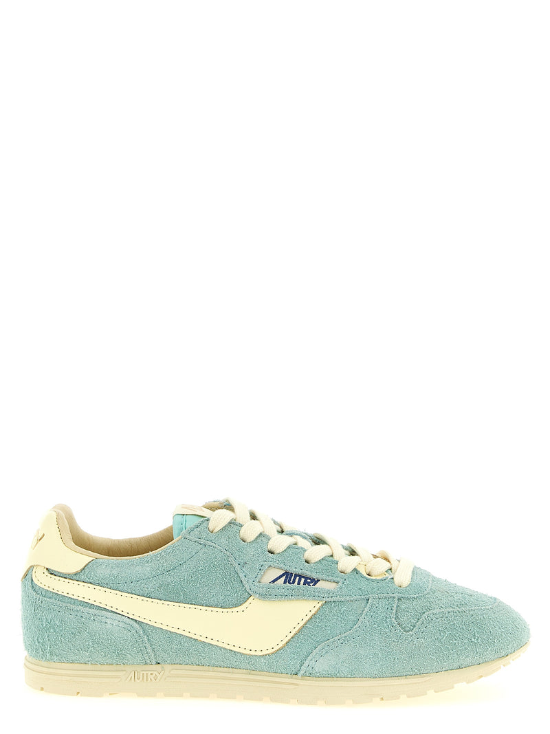 Baskets basses Autry en cuir de vachette bleu