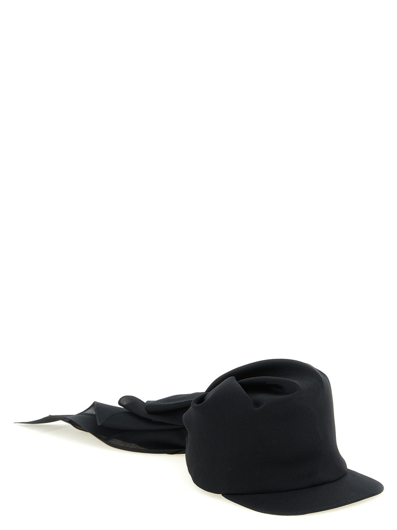 Casquette Balenciaga en soie noire