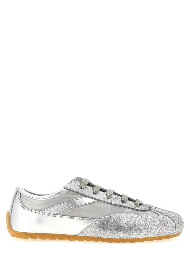 Baskets athlétiques Alexander McQueen en cuir argenté