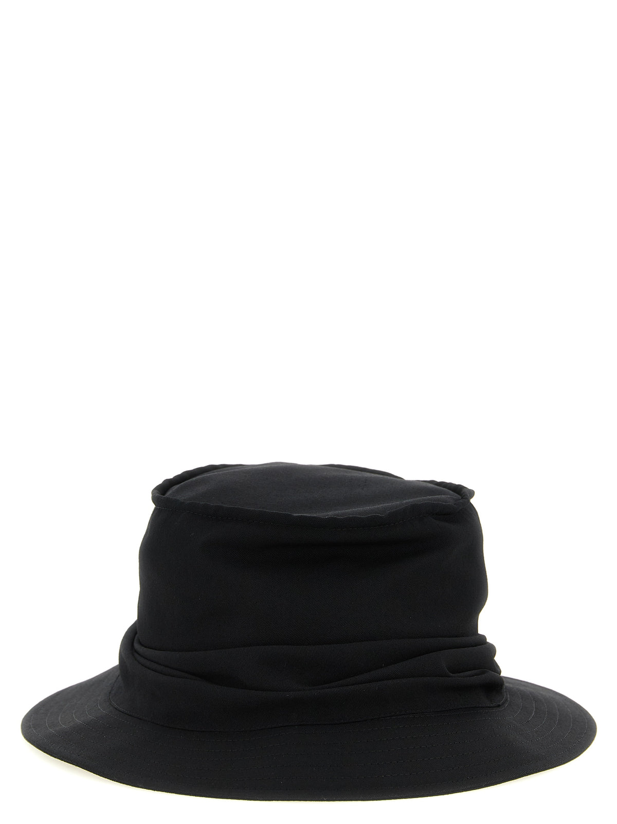 Bob Yohji Yamamoto en Laine Noire