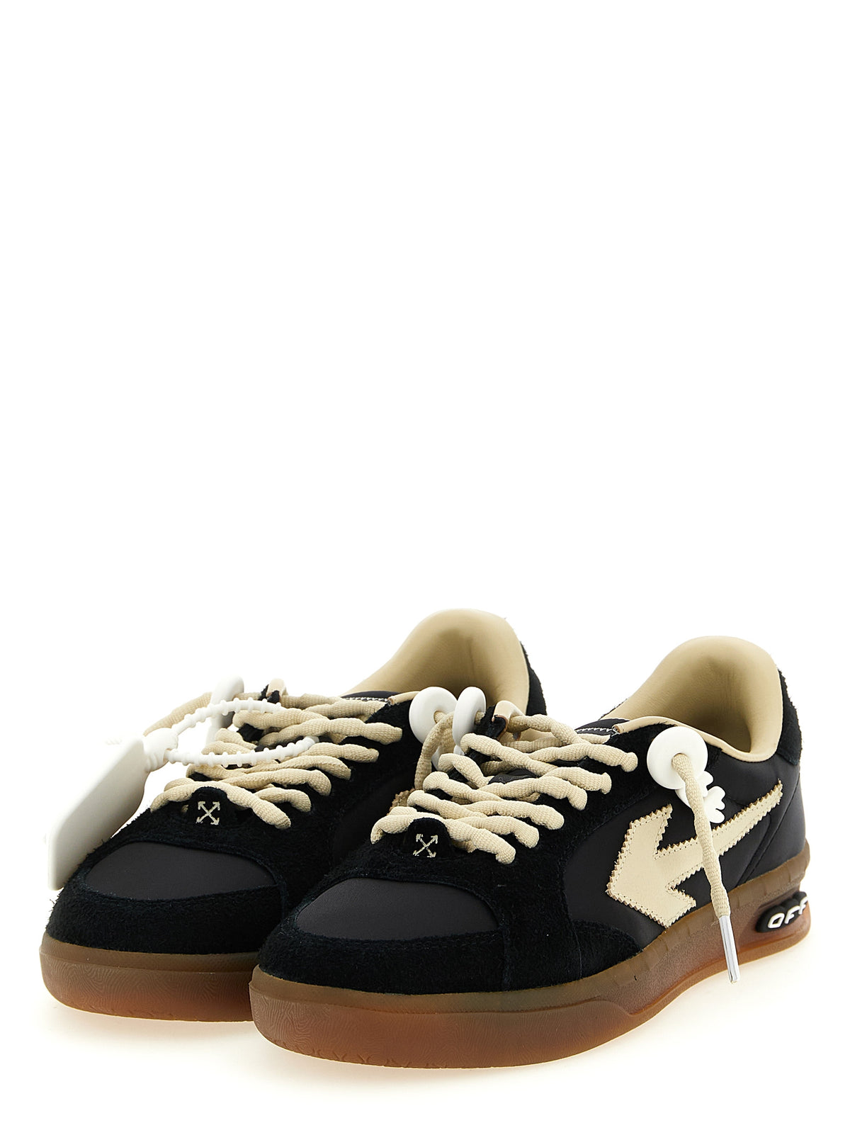 Baskets athlétiques Off-White en nylon noir