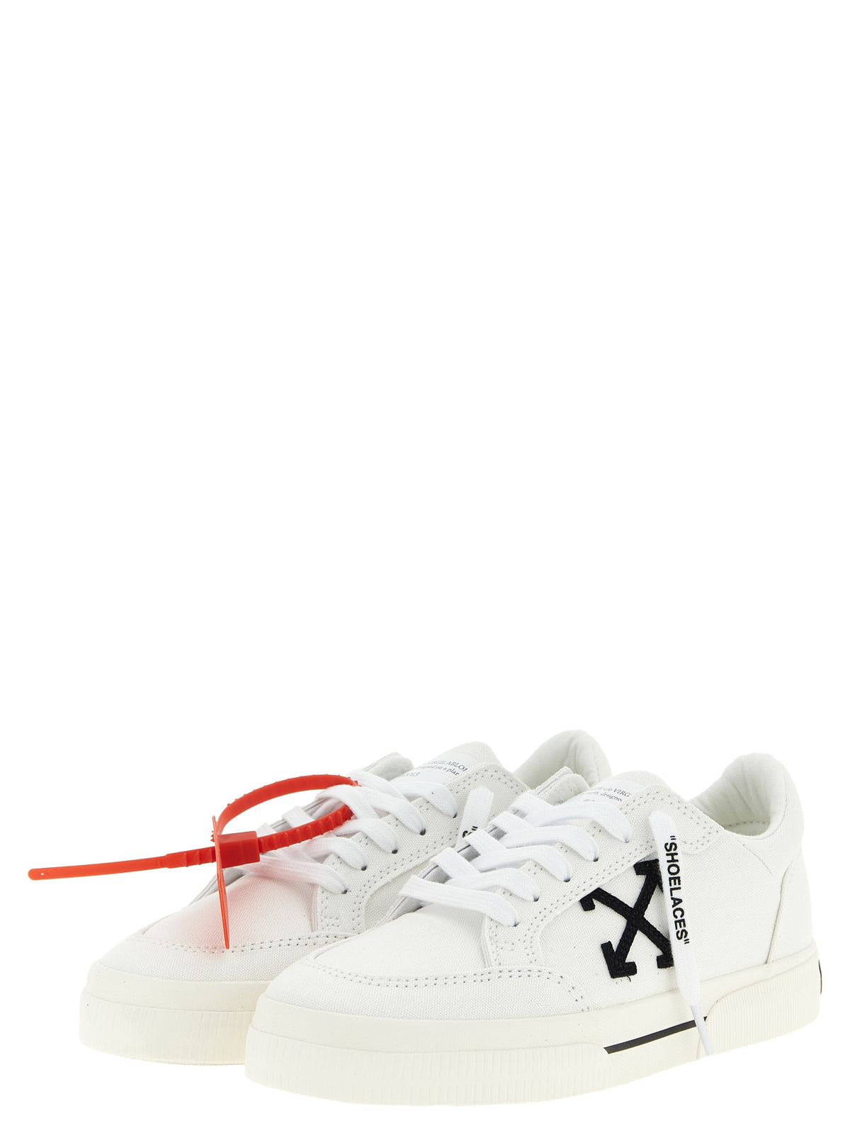 Off-White Bicolor Cotton Low Top Sneakers - White/Black
