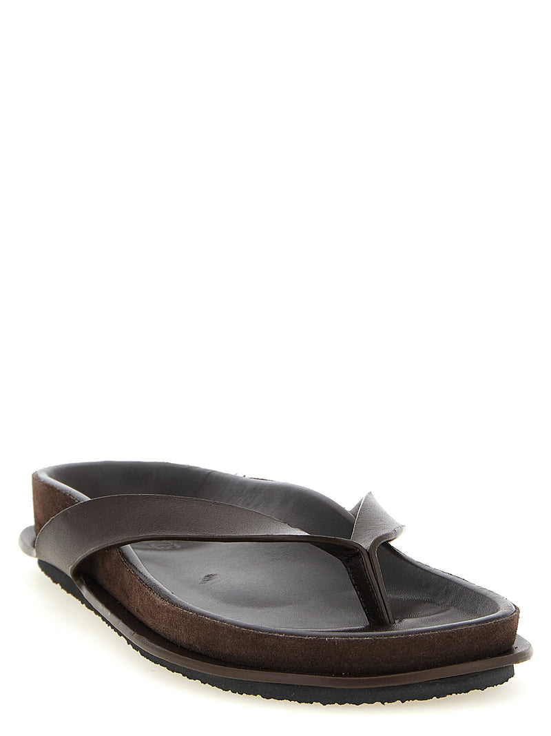 Jacquemus claquettes en cuir de vachette marron
