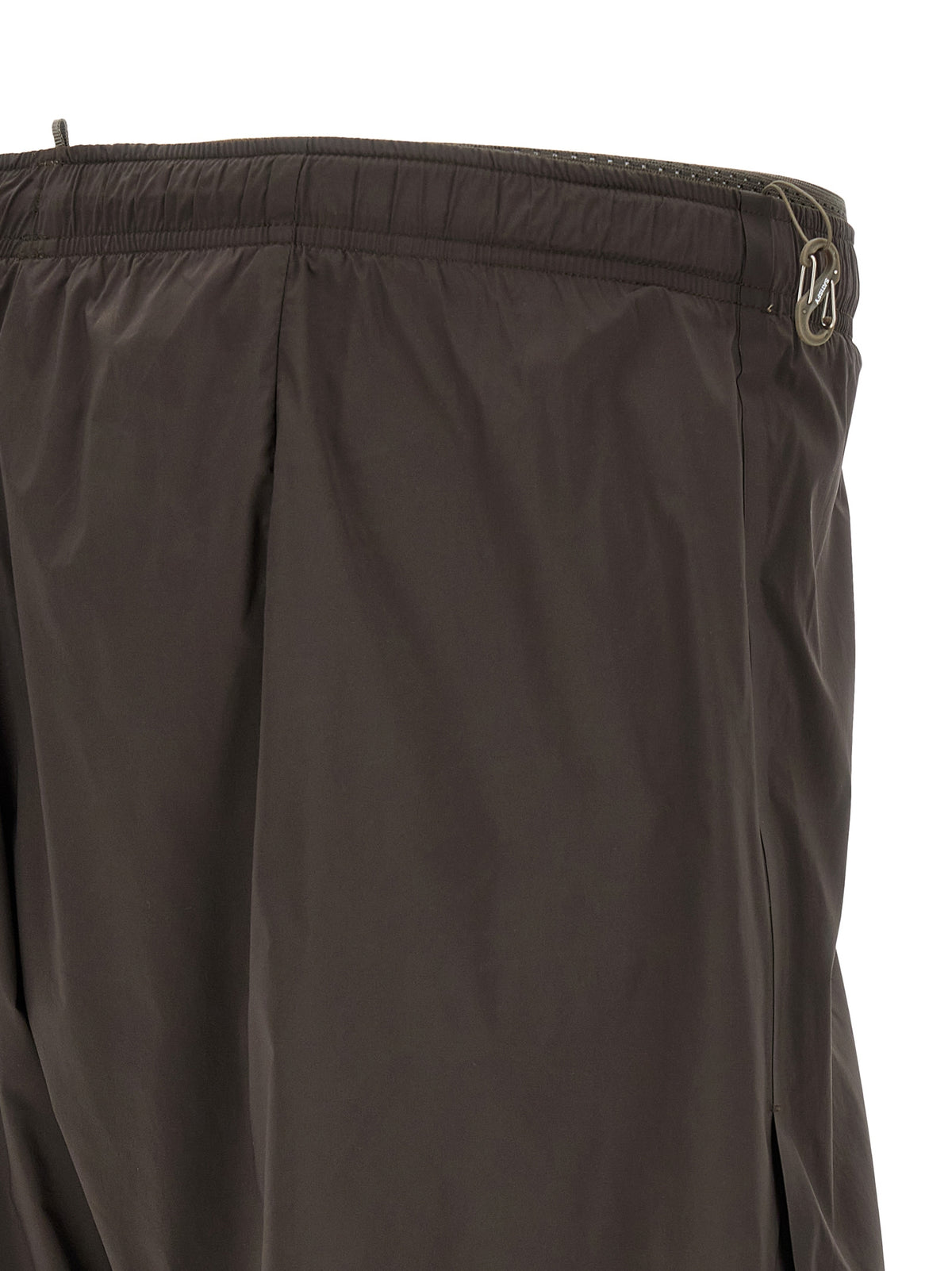 Shorts bermuda en nylon gris SATISFY