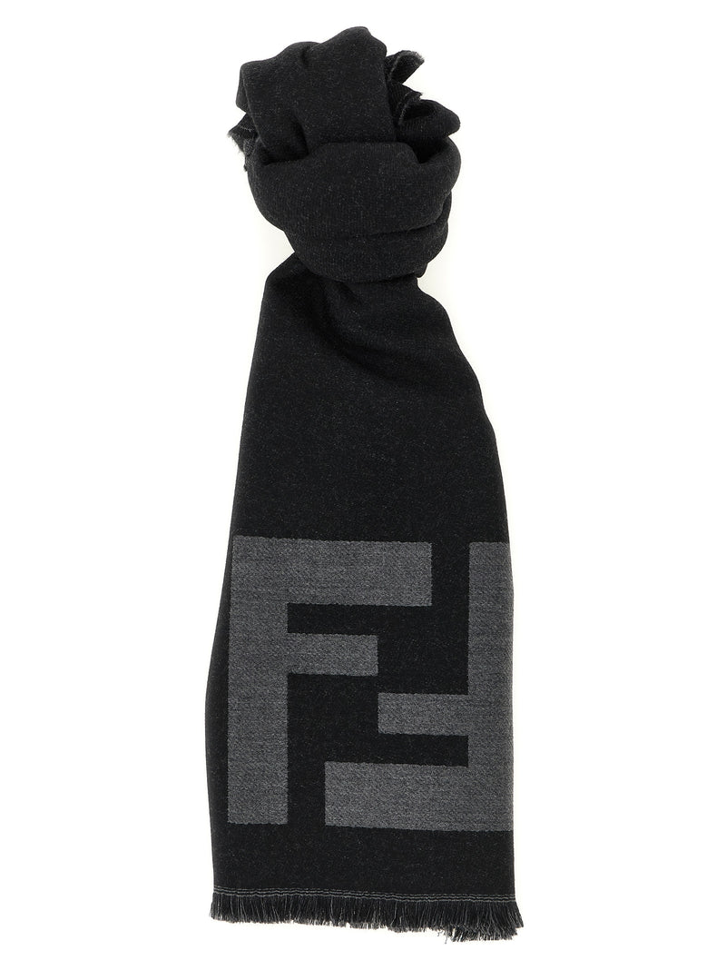 Écharpe Fendi en laine vierge noire