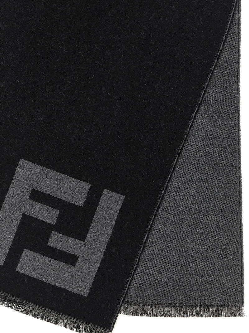 Écharpe Fendi en laine vierge noire