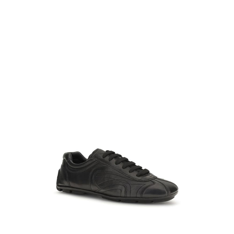 Baskets basses Prada en cuir d'agneau Ovis Aries Aries noires