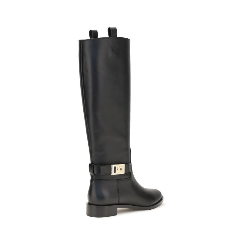 Ferragamo Black Calf Leather Hug Boots for Women