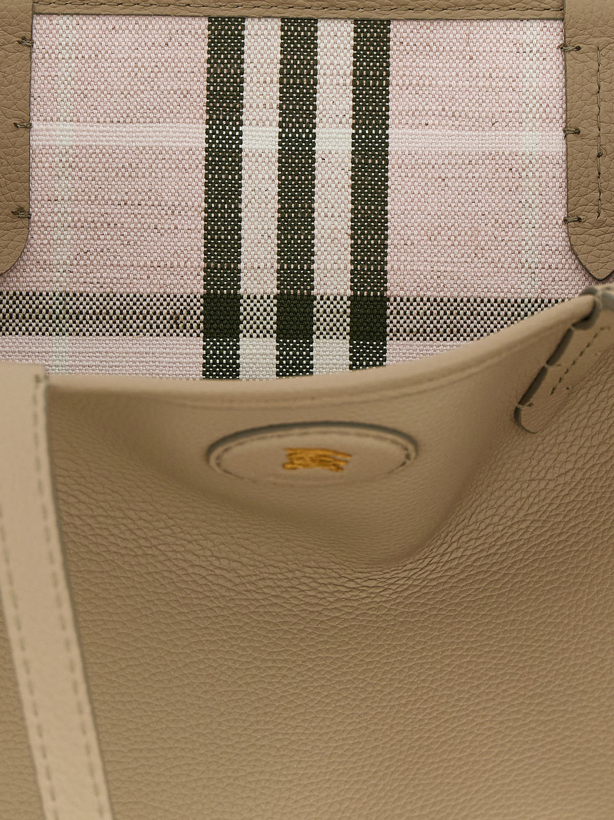 Sac cabas Burberry en cuir de veau beige