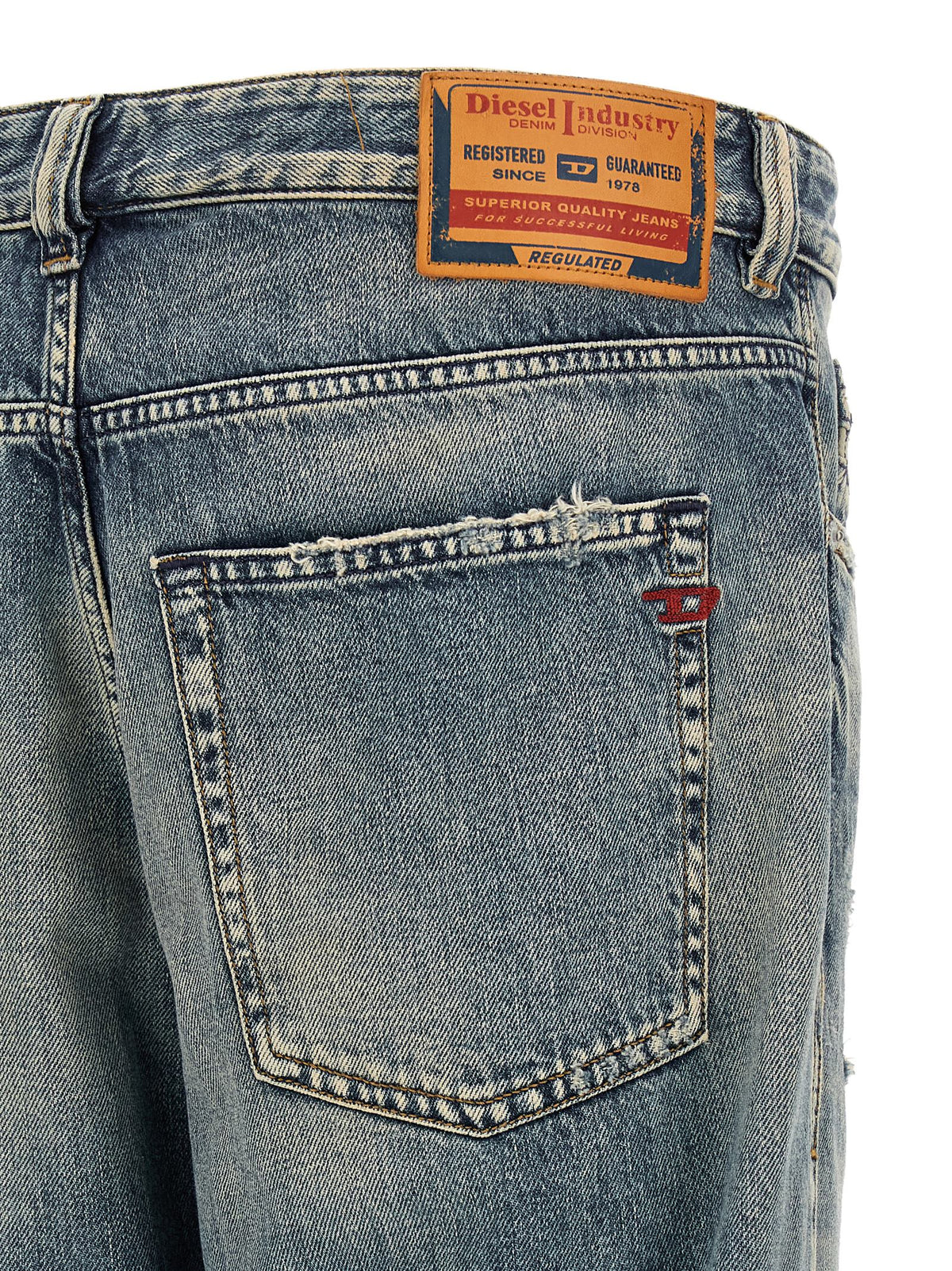 Diesel D-Macs Blue Cotton Tapered Jeans for Men