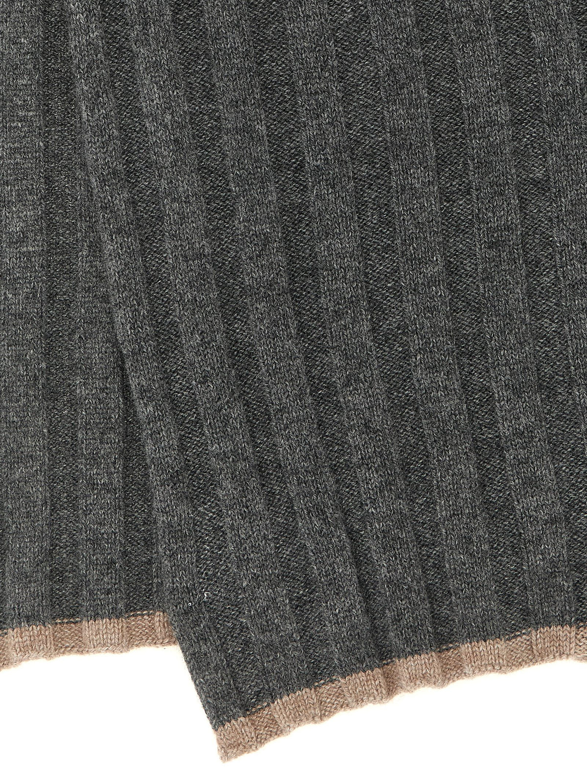 Brunello Cucinelli Gray Cashmere Scarf - Luxury Italian Accessory