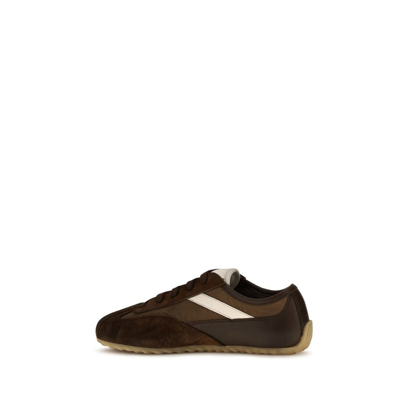 Baskets de sport Alexander McQueen en cuir suédé marron