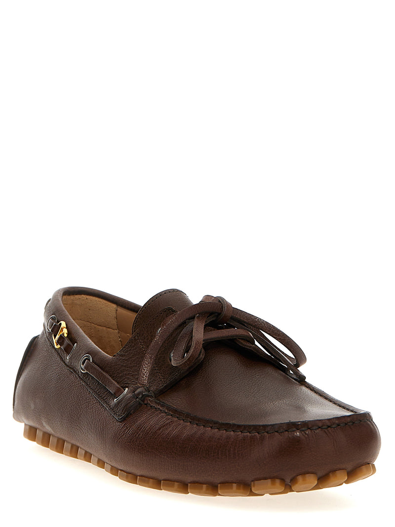 Mocassins à enfiler Valentino Garavani en cuir de buffle marron