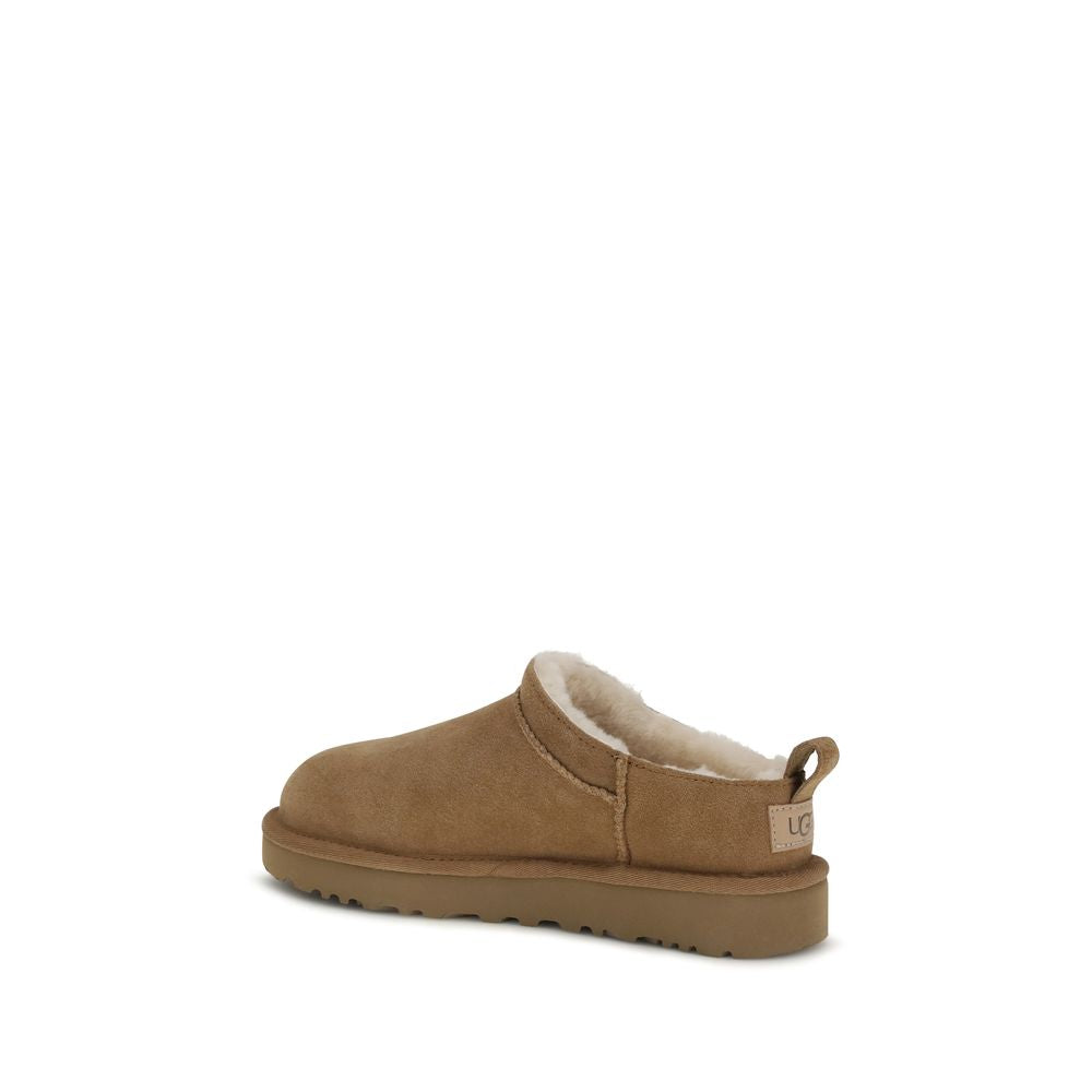 Mules en cuir suédé marron UGG