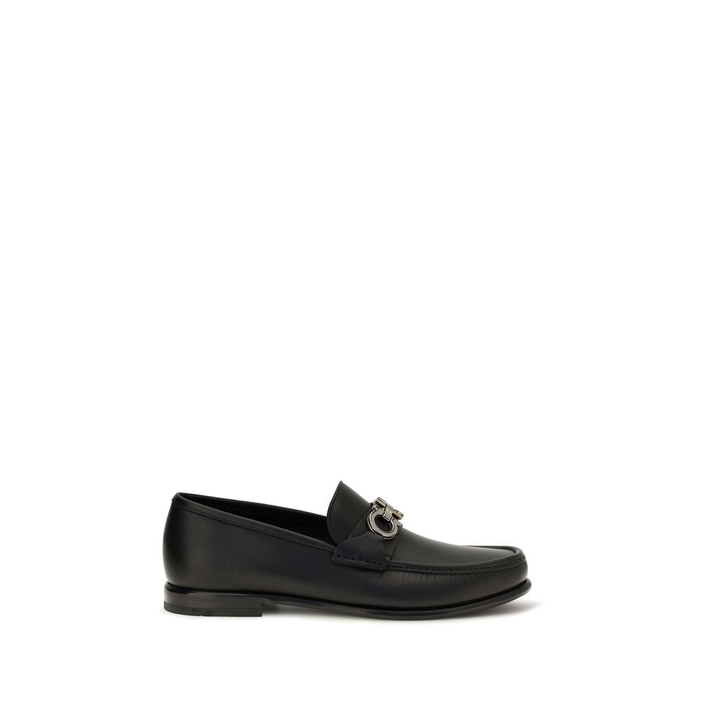 Mocassins à enfiler Ferragamo Bos Taurus en cuir de veau noir