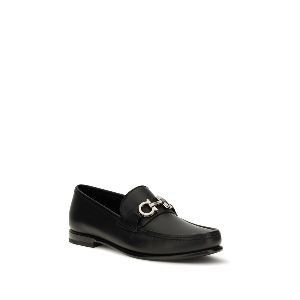 Mocassins à enfiler Ferragamo Bos Taurus en cuir de veau noir