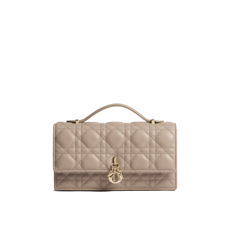 Pochette Dior en cuir beige