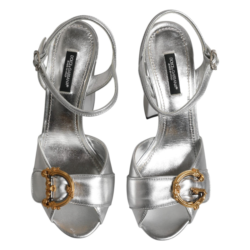 Sandales à talons argentées avec logo et bride de cheville Dolce &amp; Gabbana