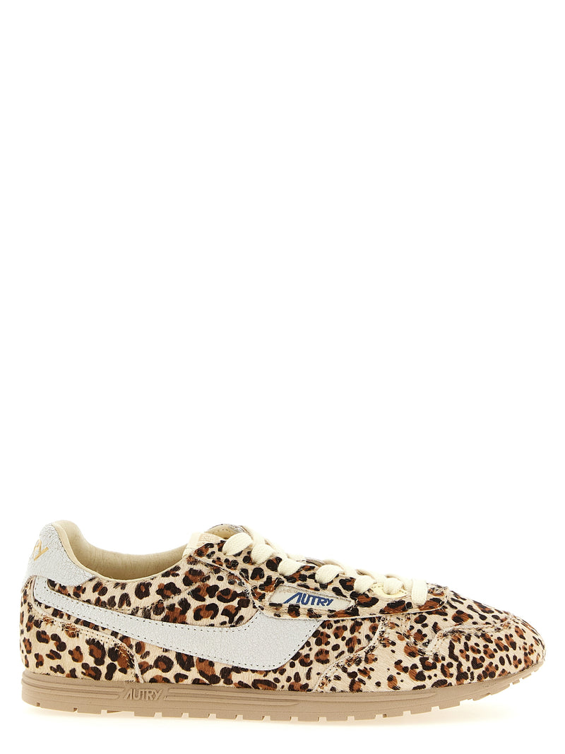 Baskets basses Autry en cuir de vachette multicolore
