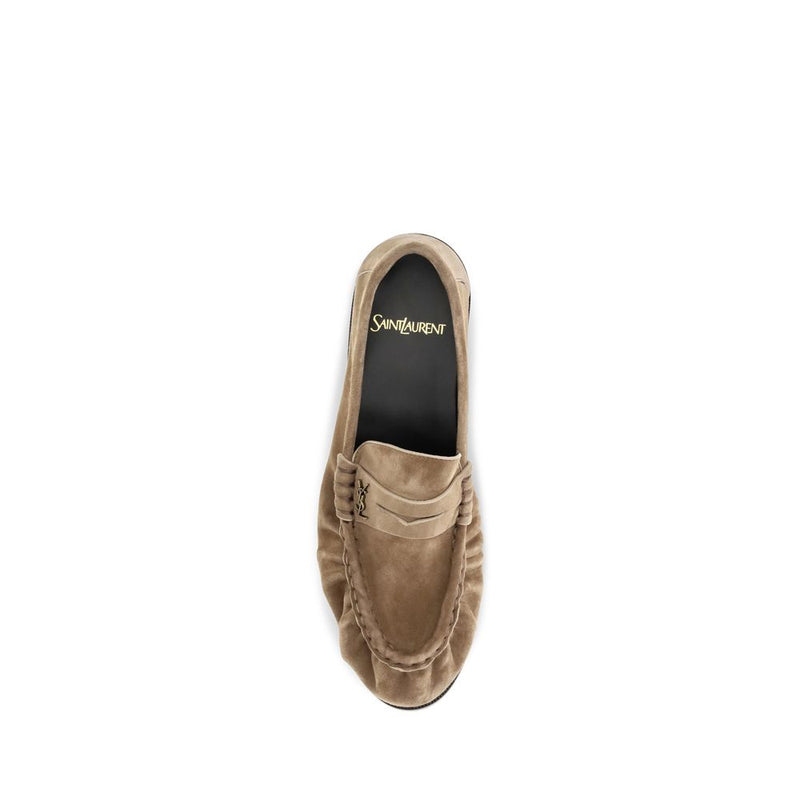 Mocassins à enfiler Saint Laurent en cuir de veau beige