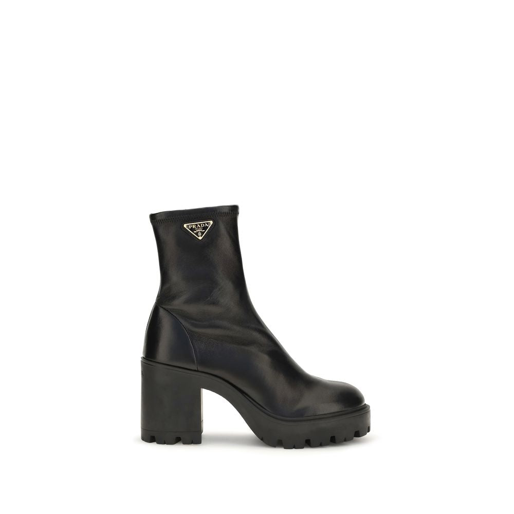 Prada Bottines en cuir de veau noir Bos Taurus
